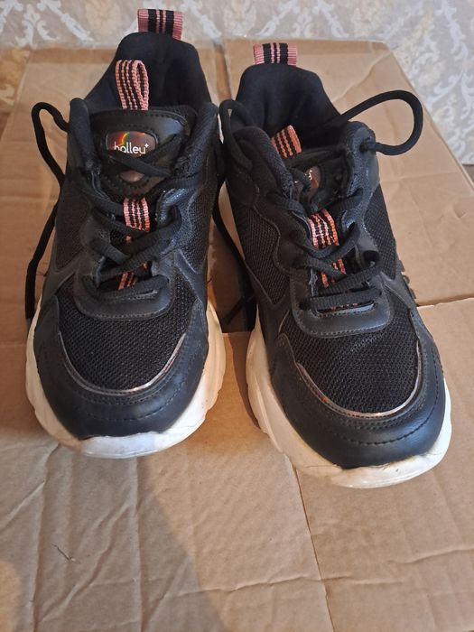 Дамски маратонки