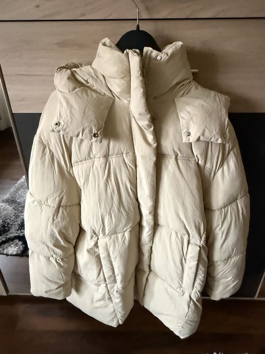 Geaca de iarna dama,marca Bershka,marimea L