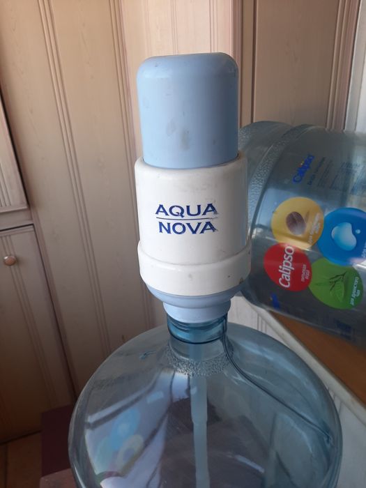 Бутыли для воды в отличном состоянии!