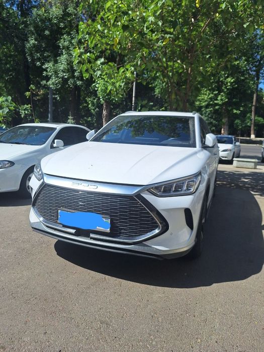 2024 yil olingan BYD AWD