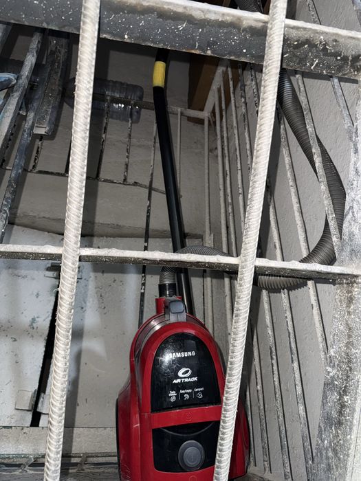 Пылесос  рабочий