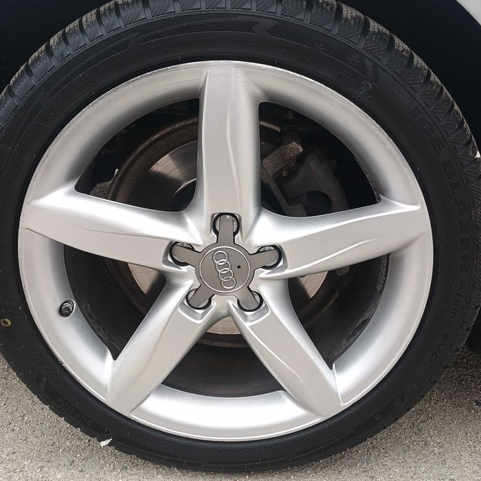 Оригинални 18 цолови джанти за Ауди