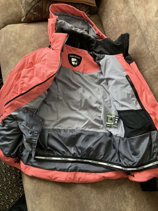 Дамско ски яки и панталони