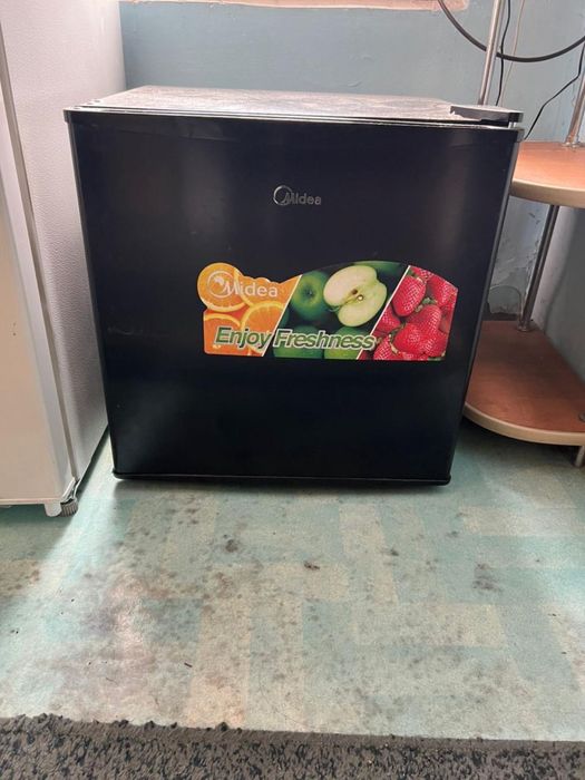 Мини холодильник