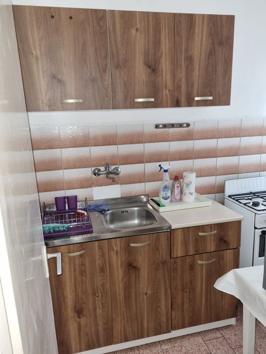 Vand mobila bucătărie +aragaz