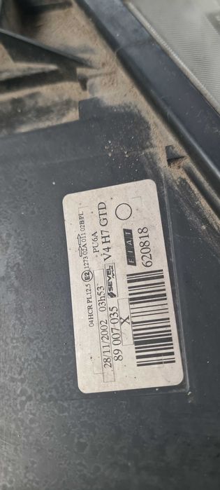 Фар Fiat Ulysse 2004г.