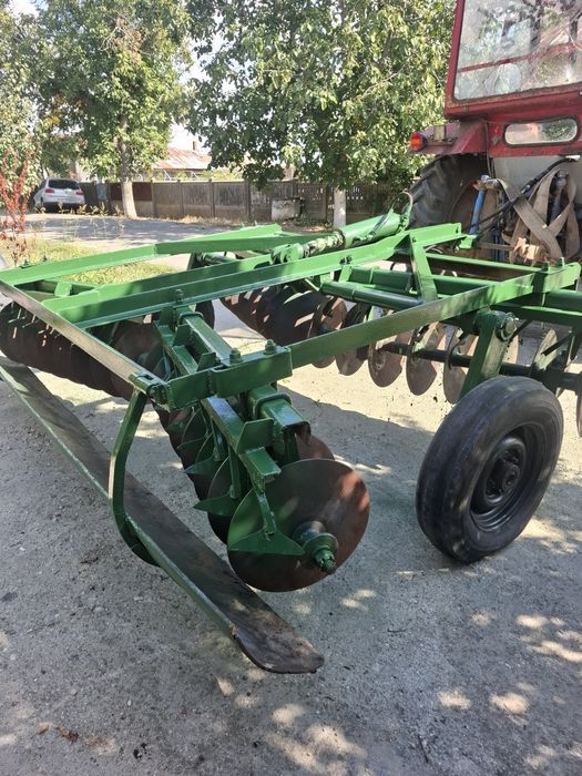 Disc tractor portabil