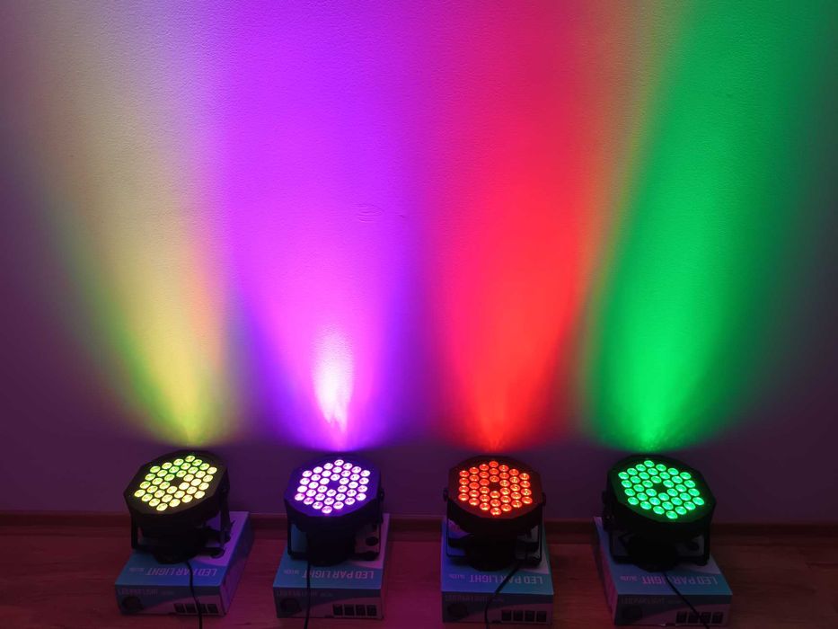 Orga de lumini 36 leduri party Jocuri de culori automat/ritmul muzicii