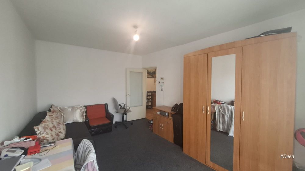 PF vând apartament de 2 camere, decomandat, in Manastur, pe Calea Floresti