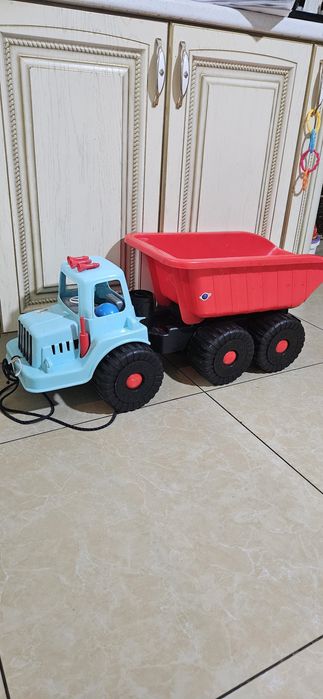 Камаз детский большой