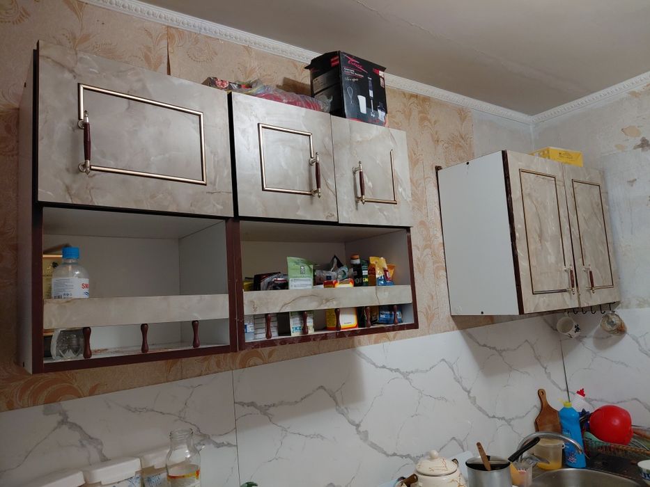 Отдам даром кухонный гарнитур
