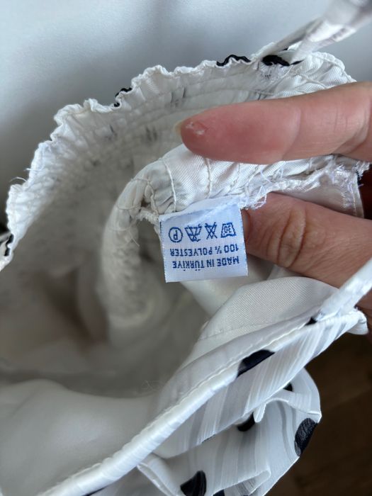 Продам нарядные платья на девочку
