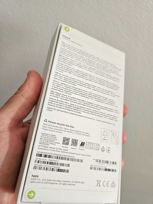 iPhone 15, 128 gb, neverlock, nou la cutie.