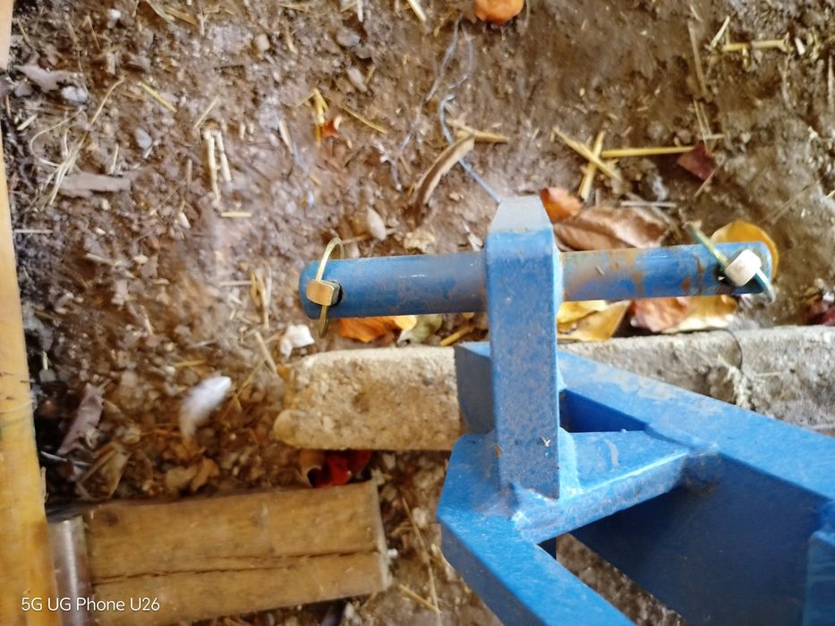 Тричкови навесни шишове за рулонни бали!