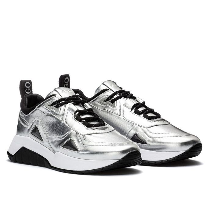 Мъжки  кожени маратонки HUGO BOSS с метален ефект, размер 43