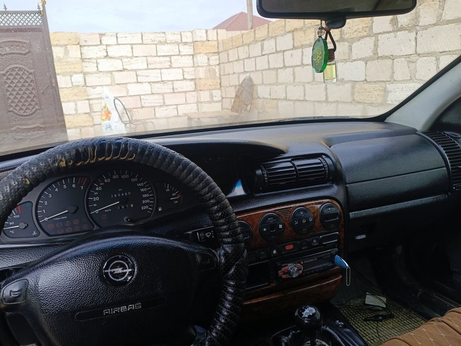 Opel omega b 1998