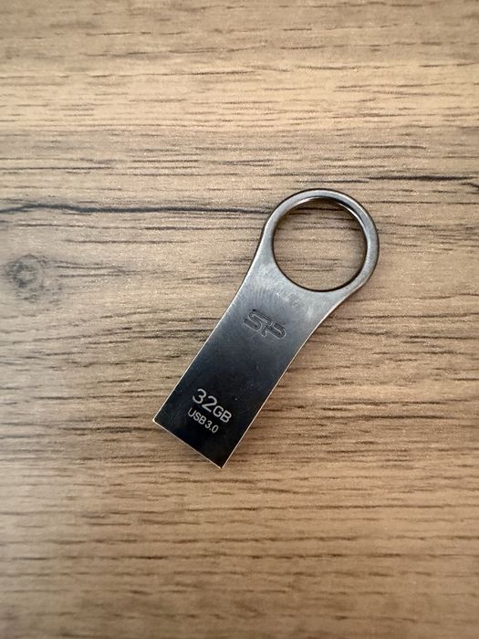 Флешка Silicon Power 32GB USB 3.0