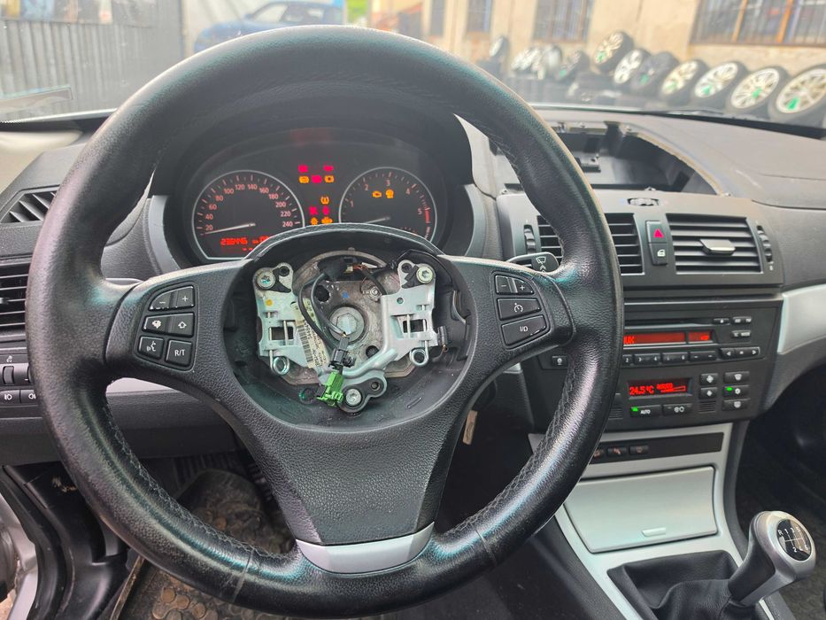На части БМВ Е83 Х3 2.0д 150 коня - BMW E83 X3 LCI 2.0d 15