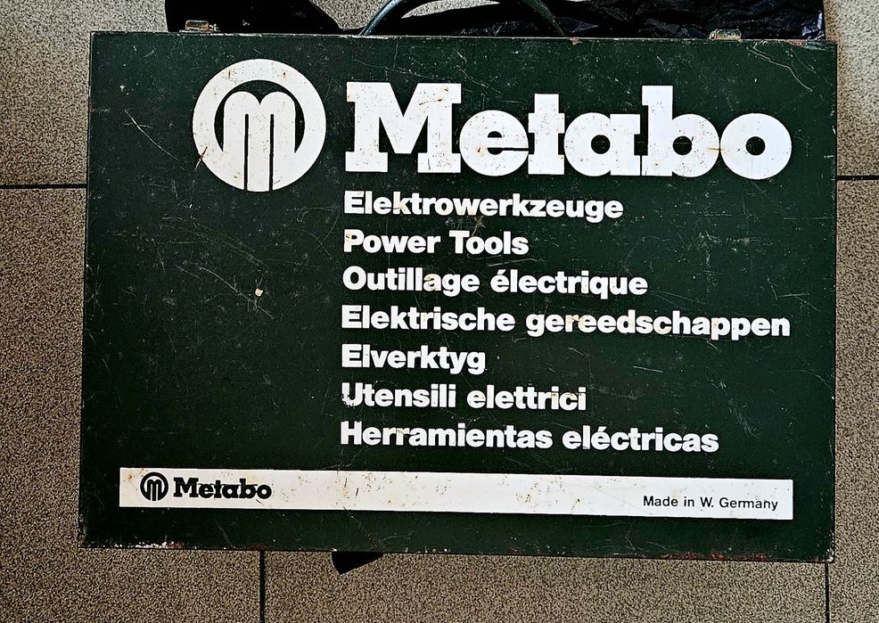 Ъглошлайф Метабо