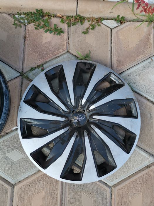 Janta roata și capac ford fiesta focus 15 inch
