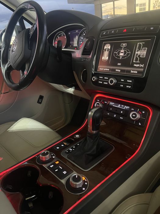 Vând volkswagen toareg 2016  sau schmb