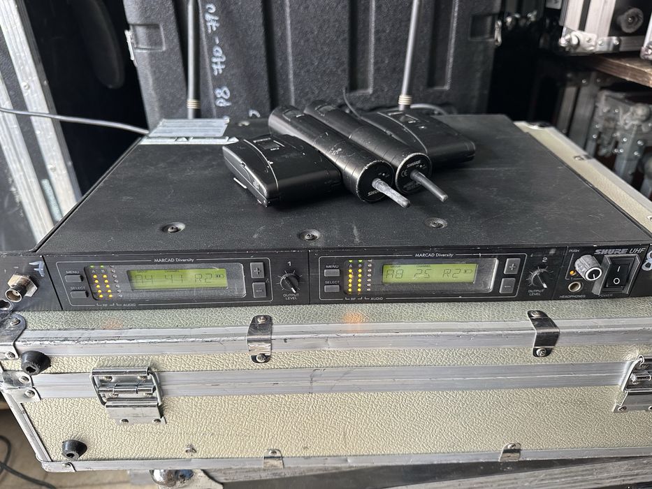 Микрофони Shure U4D и UR4D