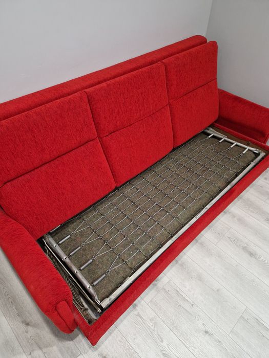 Холова гарнитура, диван, фотьойли, табуретки