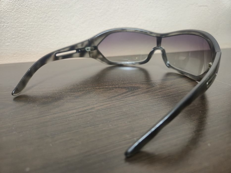 Слънчеви очила Prada