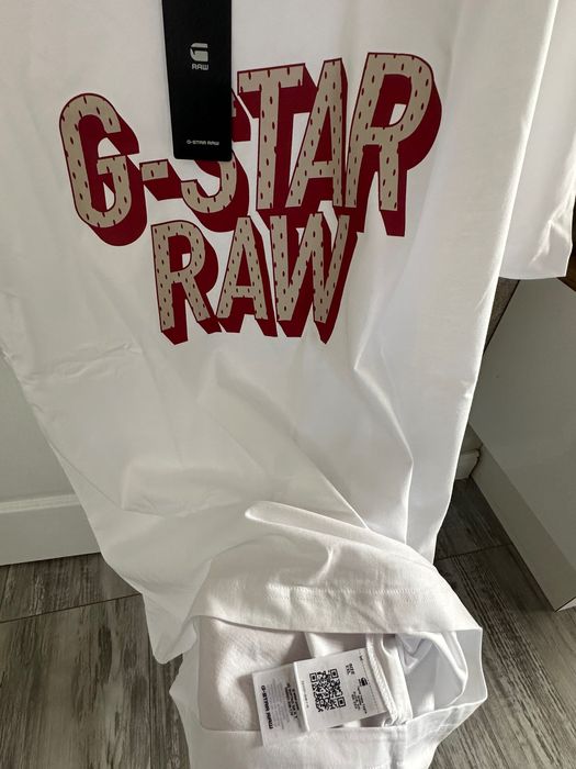 Г стар оригинална с етикет