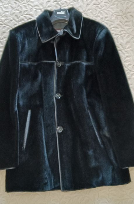 Продам мужскую шубу из нерпы "GATA FUR"