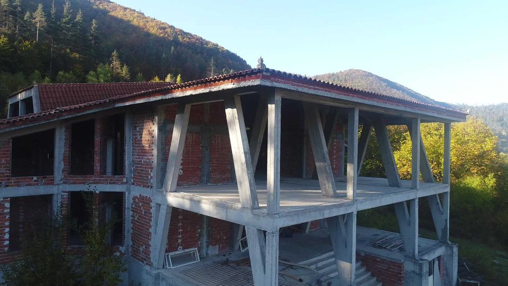 продавам имот намиращ се в село Смилян