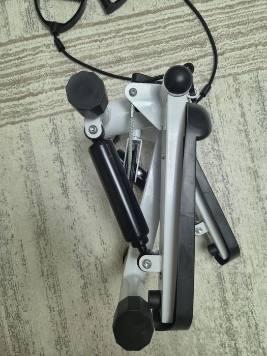 Степпер тренажер с эспандерами