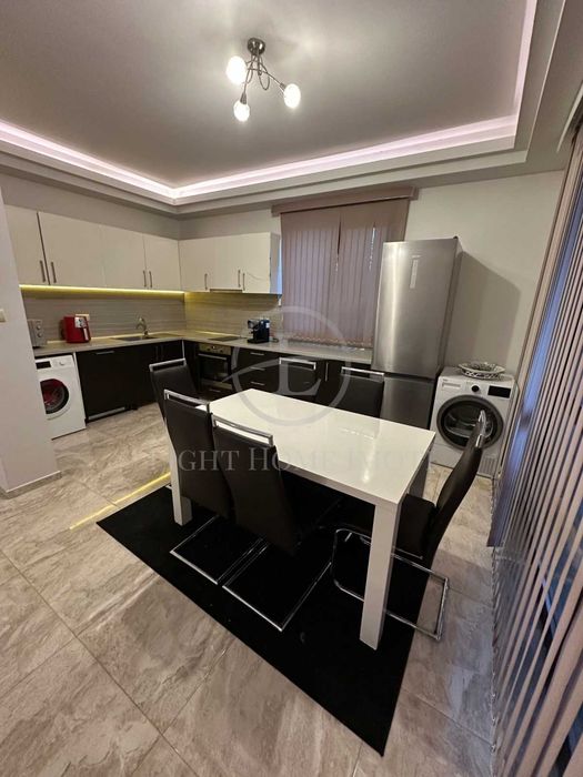 Реф. 1851 Самостоятелна Къща Брестник