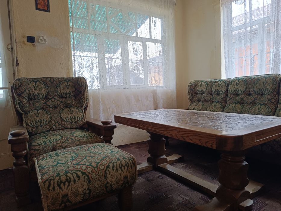 Set canapele +fotoliu + măsuțe lemn masiv Stejar