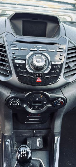 FORD Ecosport 2018 — imagine 5