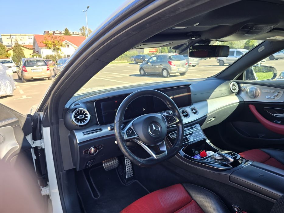 vând mercedes E220d coupe