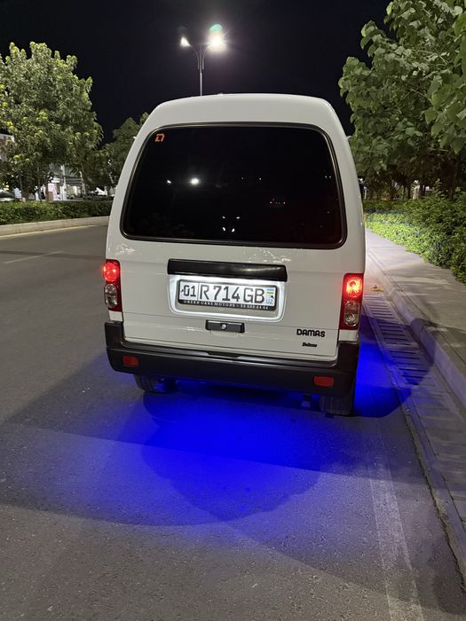 Damas moshinasi sotladi gazi bor