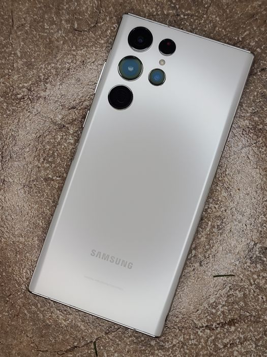 Samsung Galaxy S 22 Ultra 12/512 GB