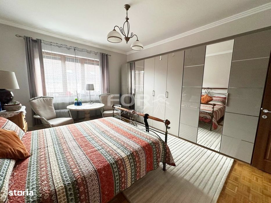 Apartament 3 camere de vanzare, la casa, zona Magheru