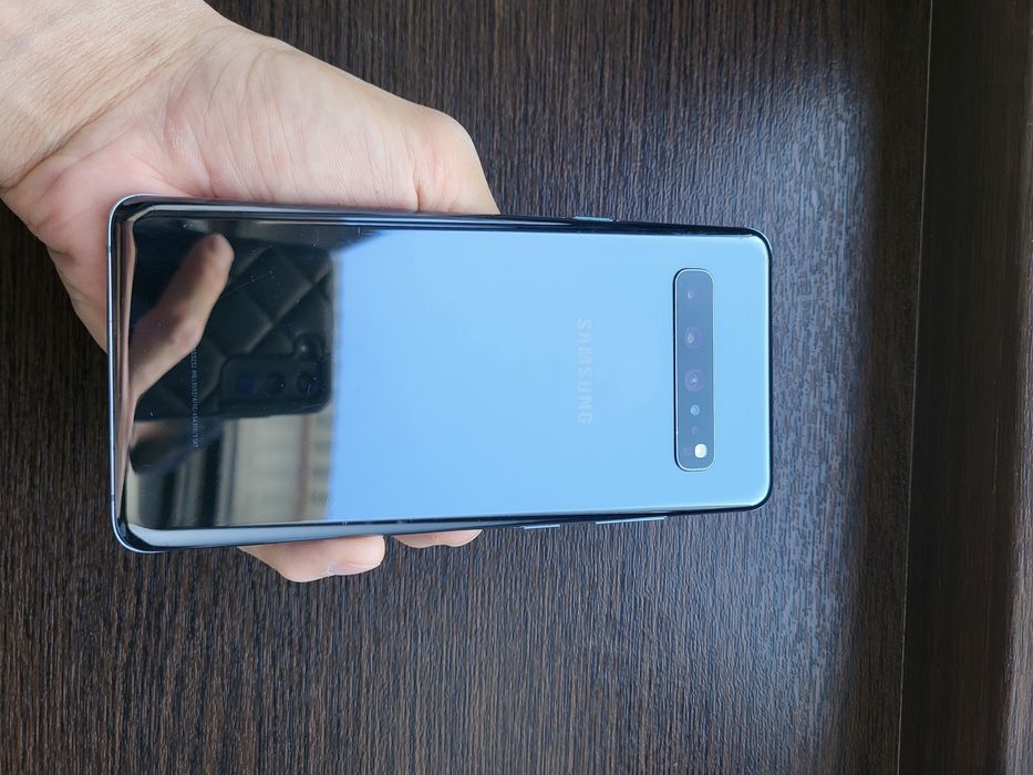 Срочно Samsung s10 5g