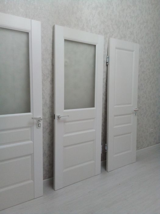 Двери для дома продаются