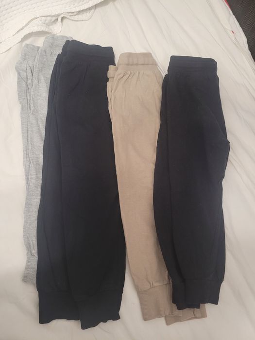 Lot pantaloni 104 hm