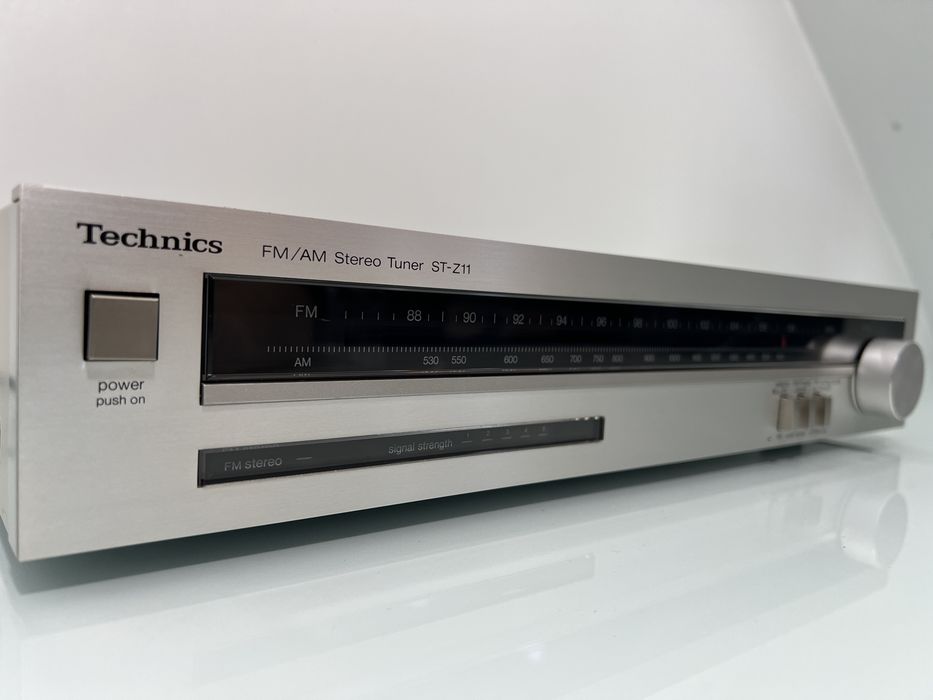 Tuner/Radio Technics ST-Z11