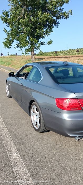 BMW 3 Series 2011 — imagine 4