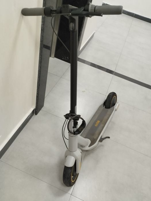 Электросамокат ninebot g30lp