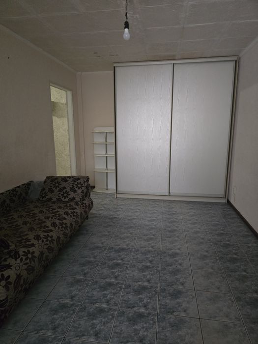 Продам квартиру  2-х комнатную