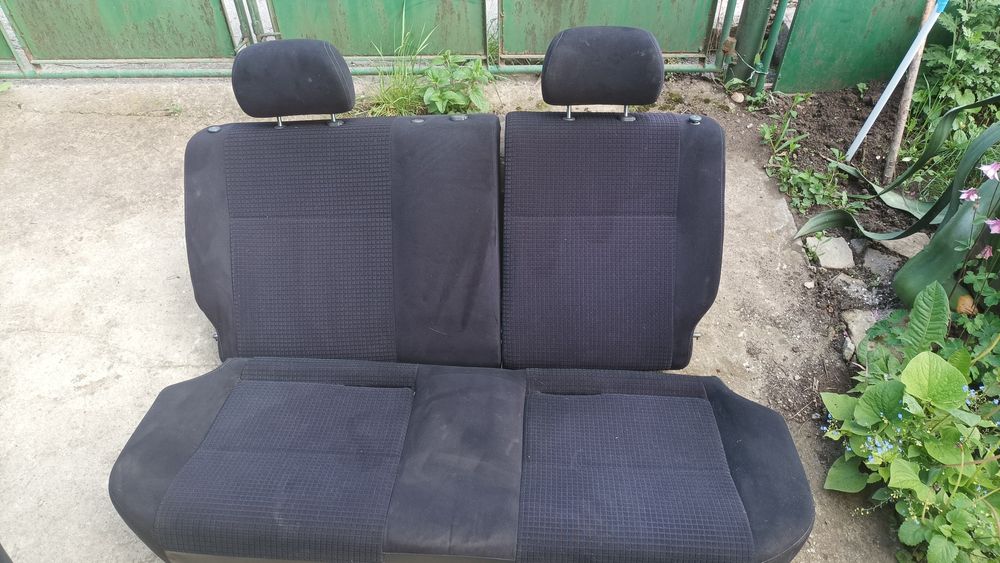 Седалки за Субару, Subaru