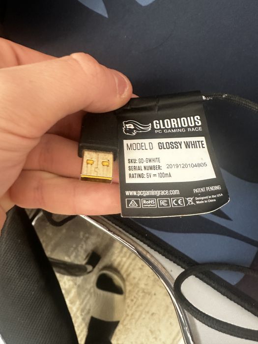 Mouse Glorious Model D Glossy White