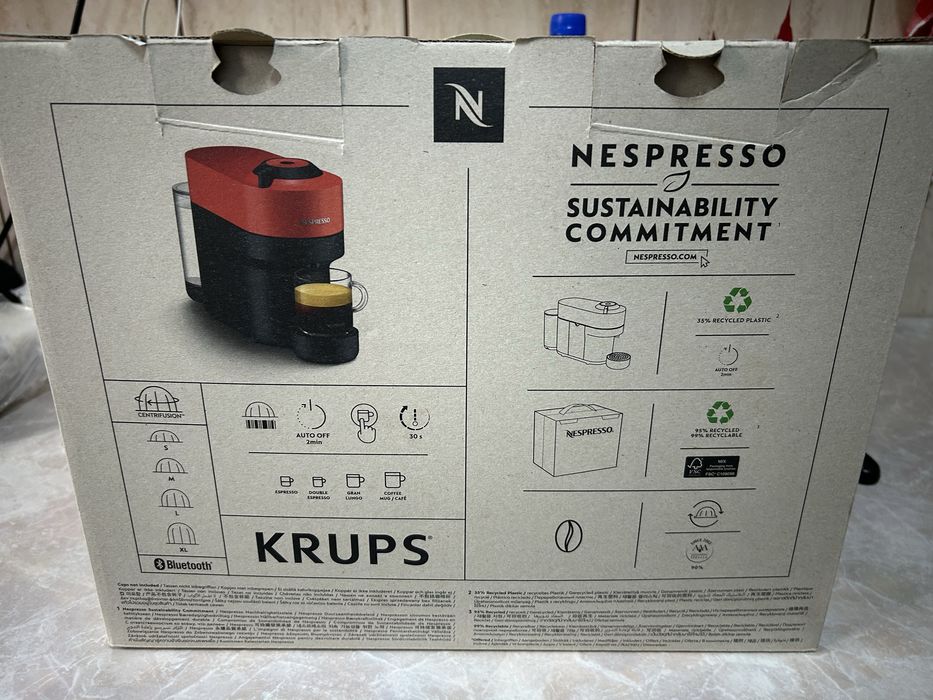 Aparat de cafea cu capsule Nespresso