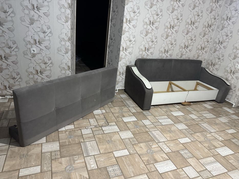 Продам диван самовывоз в боровом